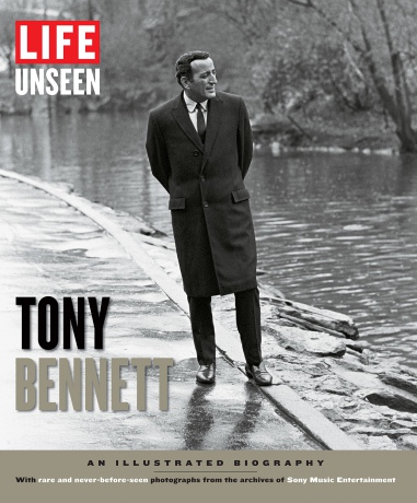 Tony Bennett: Life Unseen [KSIĄŻKA]