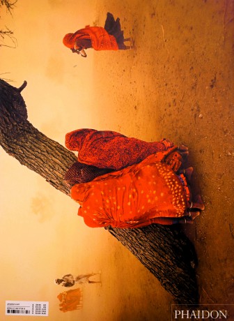 Steve McCurry: The Unguarded Moment - Steve McCurry [KSIĄŻKA]
