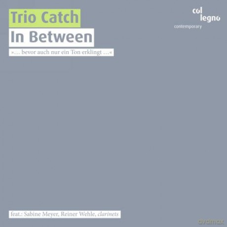 Trio Catch: In Between - Trio Catch [CD]