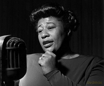 Ella Fitzgerald: The First Lady Of Song [CD]