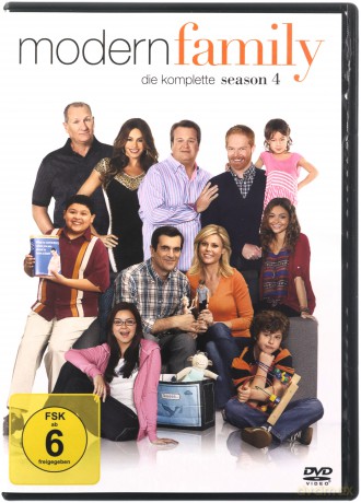 Modern Family (Współczesna rodzina Sezon 4) [3DVD]