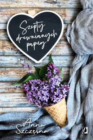 Szepty drewnianych papug - Anna Szczęsna [KSIĄŻKA]