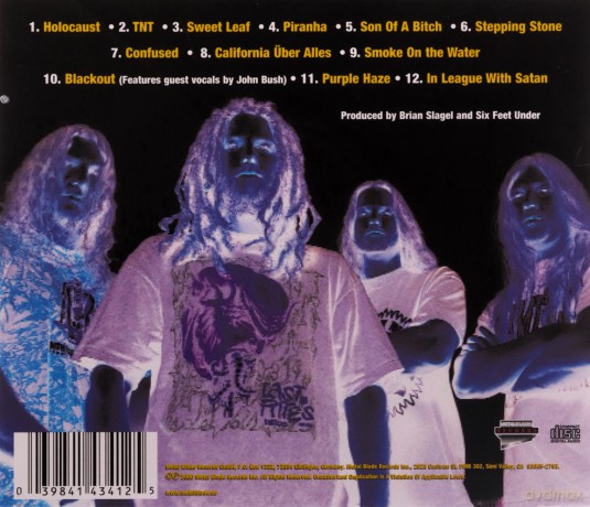 Six Feet Under: Graveyeard Classics [CD]