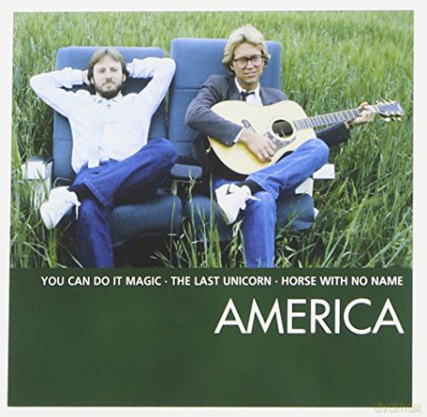 America: Essential [CD]