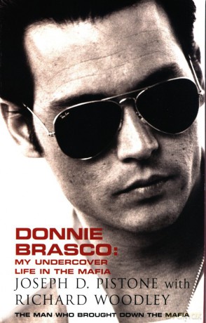 Donnie Brasco - D. Pistone Joseph, Donnie Brasco [KSIĄŻKA]