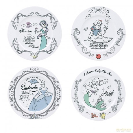 DISNEY Set of 4 Plates Disney Princesses