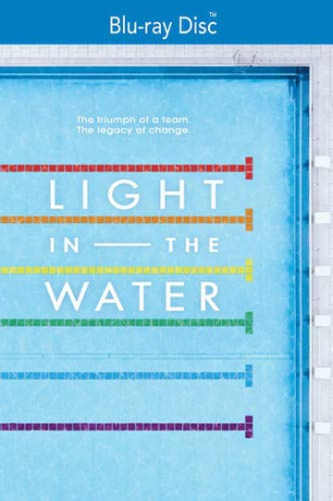 Light in the Water [Blu-Ray]