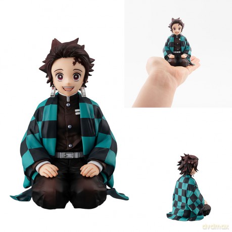 DEMON SLAYER PALM SIZE KAMADO TANJIRO 9 cm