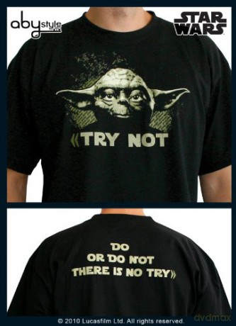 STAR WARS Tshirt Yoda- Try... man SS black basic (Gwiezdne Wojny) S