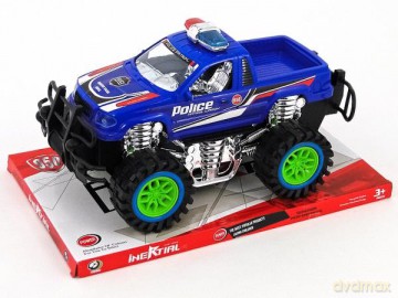 Auto Jeep z napędem pod kloszem