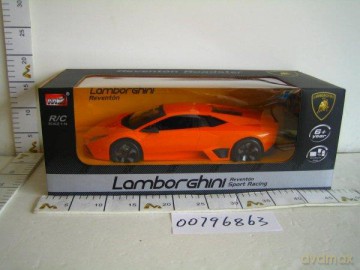 Auto Lamborghini na radio
