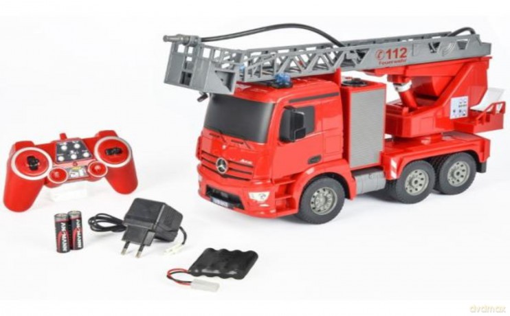 Auto na radio Mercedes Antos Straż Pożarna