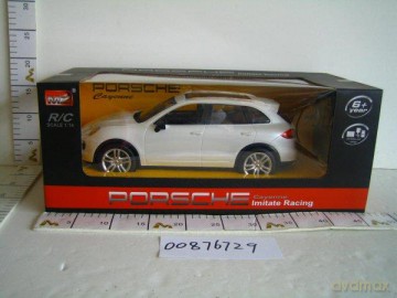 Auto PORCHE Cayenne na radio