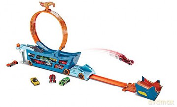 Hot Wheels Ciężarówka z pętlą + samochodzik
