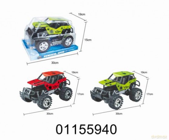 Jeep metalowy na dużych kołach pod kloszem