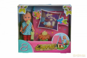 Lalka Evi na campingu