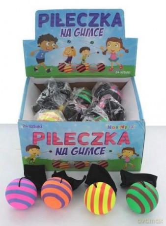 Piłeczka na gumce w pasy