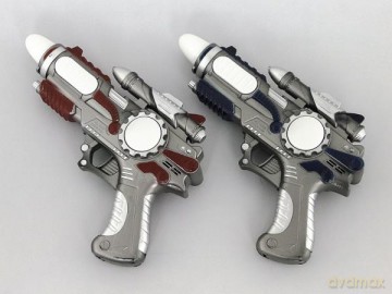 Pistolet na baterie w worku