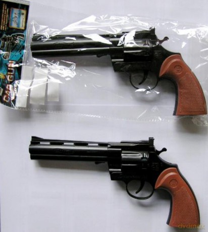 Pistolet spłonka długi