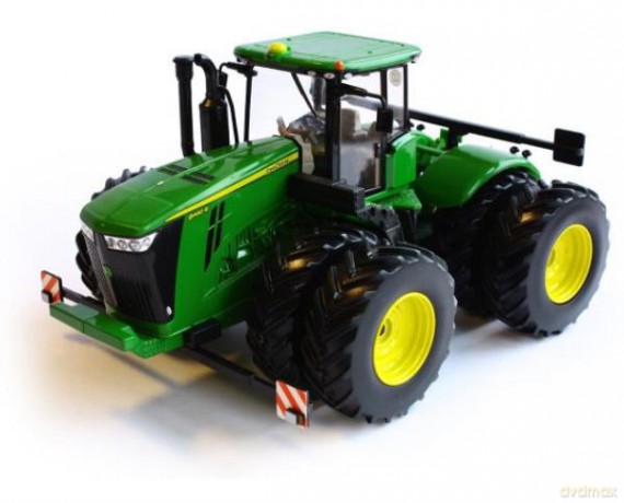 TOMY FARM Traktor John Deere