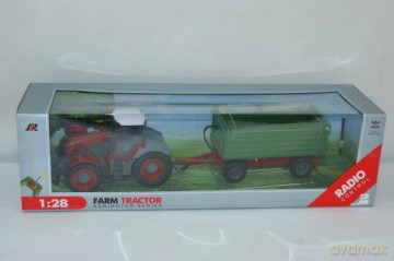Traktor F/F b.ład z przyczepą