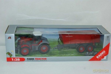 Traktor F/F b.ład z przyczepą