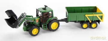 Traktor John Deer