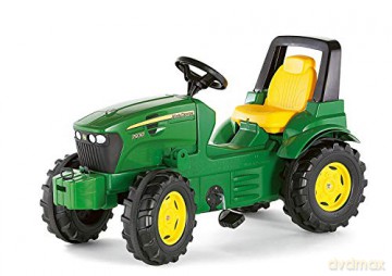Traktor John Deer