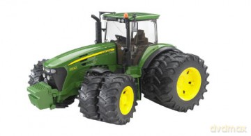 Traktor John Deere