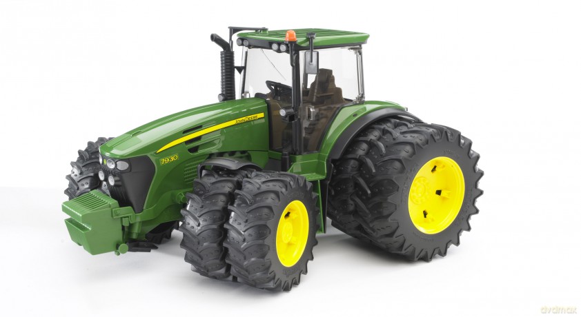 Traktor John Deere