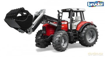 Traktor Massey Ferguson