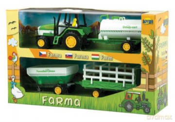 Traktor z maszynami - Farma