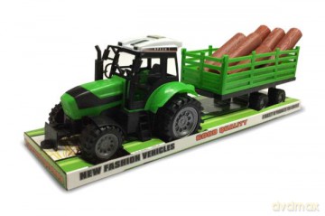 Traktor z maszyną rolniczą