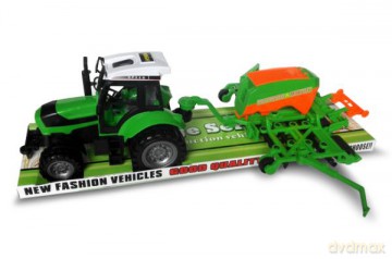 Traktor z maszyną rolniczą
