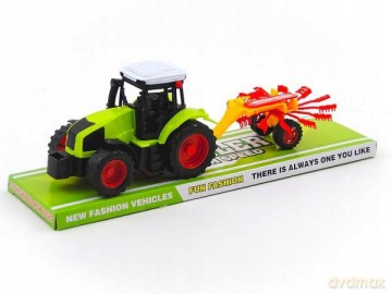 Traktor z napędem