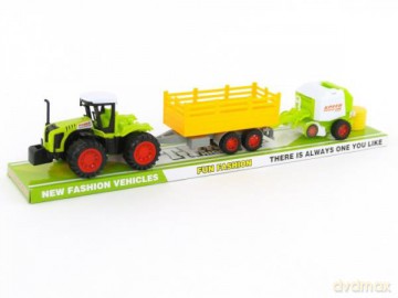 Traktor z przyczepą i napędem pod kloszem