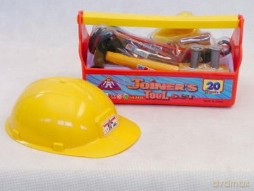 Zestaw narzędzi w skrzynce