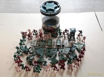 Zestaw wojsko w tubie [FIGURKA]