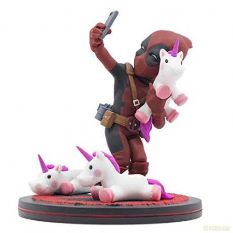 DC COMICS- Deadpool Unicorn Selfie Q-Fig