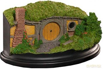 Hobbit Trilogy Hobbit Hole - 1 Bagshot Row - Yellow Door figurka