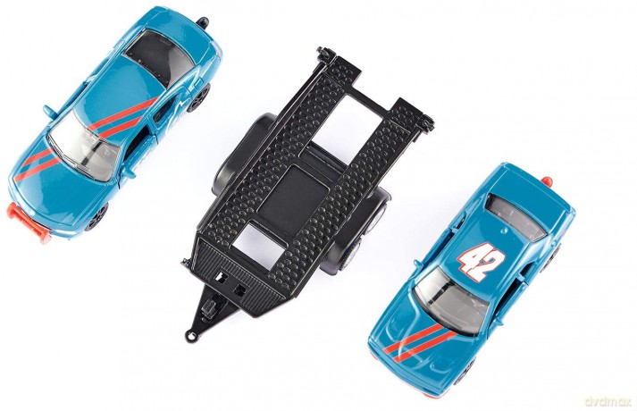 Pojazd Dodge Charger z Dodge Challenger SRT Racing