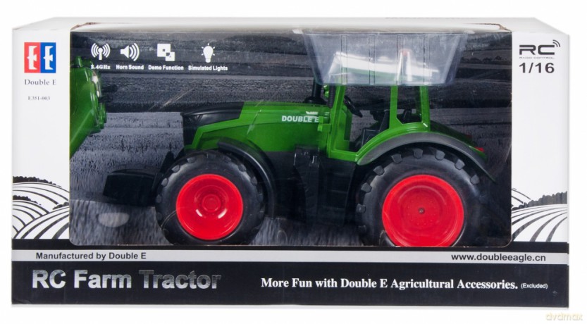 Traktor z ładowarką