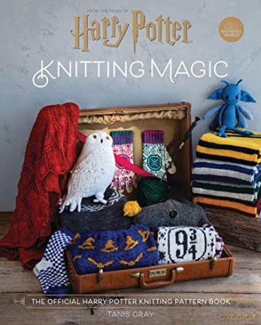 Harry Potter Knitting Magic - The official Harry Potter knitting pattern book - Tanis Gray [KSIĄŻKA]