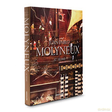 Juan Pablo Molyneux: At Home (Classics) - Laure Verchere [KSIĄŻKA]