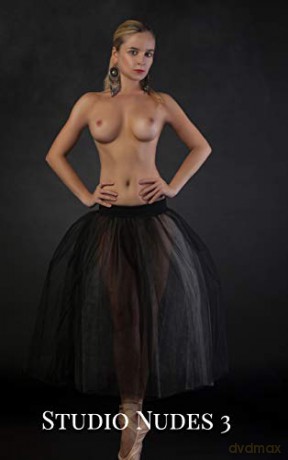 Studio Nudes 3 - Mishai Lopitsky [KSIĄŻKA]