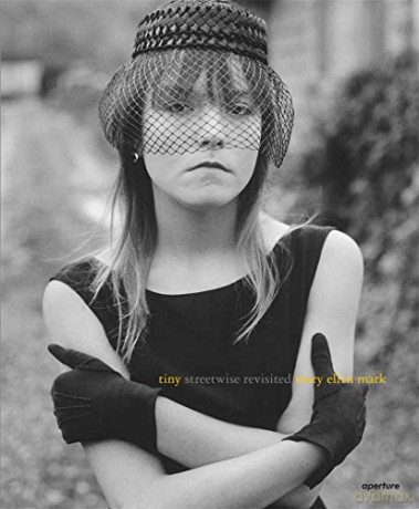 Tiny: Streetwise Revisited - Mary Ellen Mark [KSIĄŻKA]