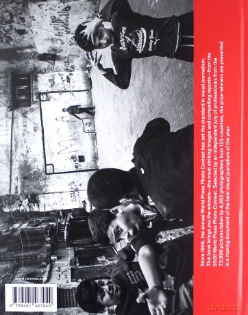 World Press Photo 2020 - World Press Photo Foundation [KSIĄŻKA]