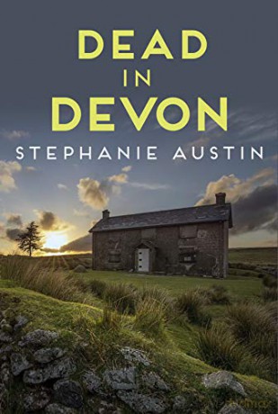 Dead in Devon: 1 (The Devon Mysteries) - Stephanie Austin [KSIĄŻKA]