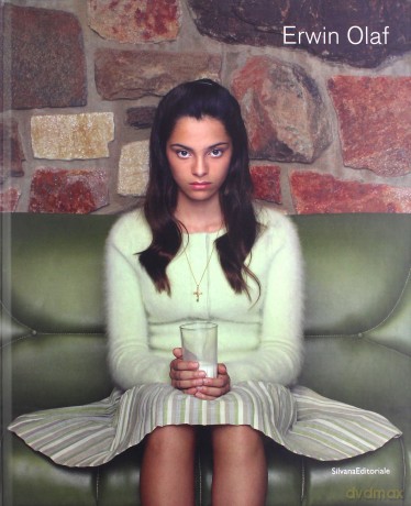 Erwin Olaf - Walter Guadagnini [KSIĄŻKA]