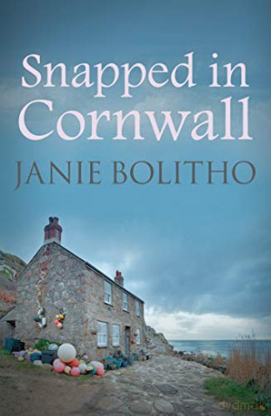Snapped in Cornwall (Cornwall Mysteries): 1 - Janie Bolitho [KSIĄŻKA]